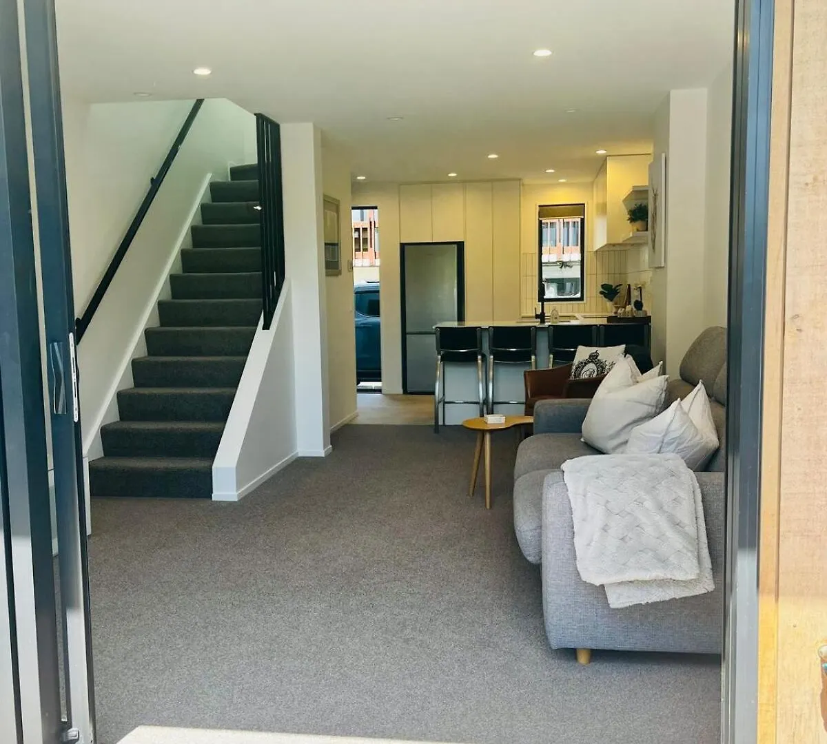 New 2Bed2Bath Townhouse With Parking By Hagley Park Apartment Christchurch 0*,  New Zealand